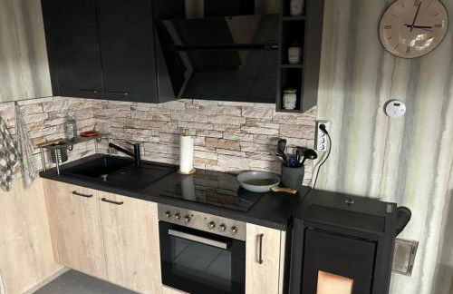 Ferienwohnung am Waldrand mit großem Garten - Foto 13