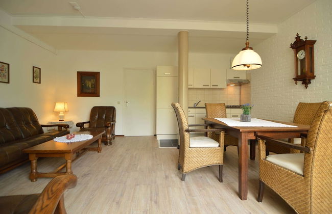 Snug Apartment in Schin op Geul Near Public Pool - Photo 32