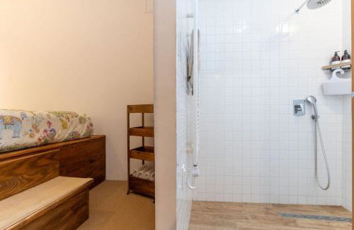 Quiet Villa near Split, Heated Pool, View, Nature - Foto 35