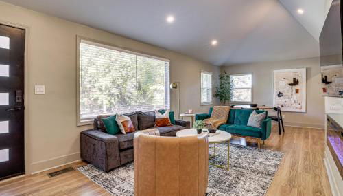 Decatur Gem Modern Kitchen, Deck and Fireplace! - Foto 5