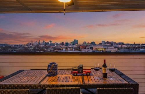 New NashVegas Downtown Rooftop City Views 13Beds - Foto 48