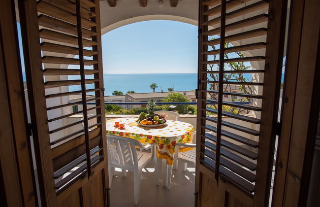 Holiday House With Panoramic View, Balcony, Wifi, and Near the Sea - Foto 5