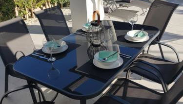 Villa mit privatem Pool, zentrumsnah - Foto 4