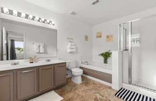 Davenport Oasis - 4BR Villa with Pool Near Disney - Foto 23