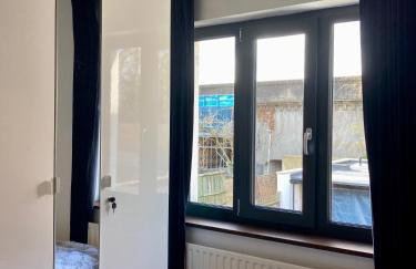 Cosy Modern Family Home Free Parking Garden - Foto 19