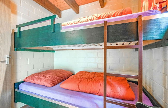 Cosy Holiday Home in the Hochsauerland With Terrace at the Edge of the Forest - Foto 1