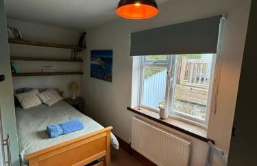 Mellow Cottage just a short walk to the beach - Foto 21