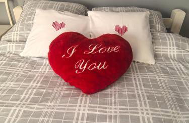 Dom letniskowy przy lesie nad jeziorem - Foto 13