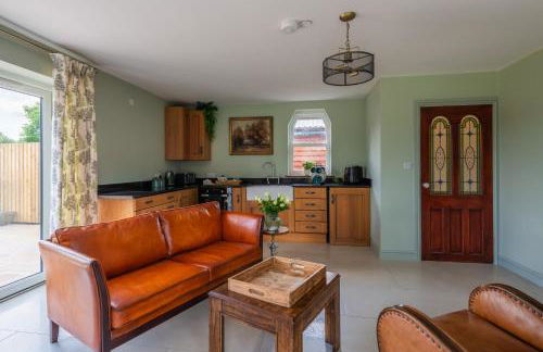 Self-contained cosy one bedroom holiday barn - Photo 15