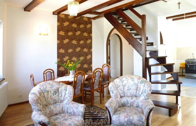 Beautiful Apartment in Prime Lakeside Spot - Photo 9