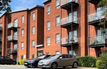 Luxury 2 bedroom Leeds City Apartment with Free parking & Jacuzzi bath - Foto 38