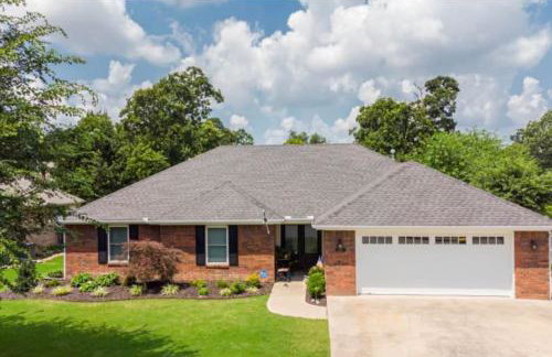 Niagara Retreat in the Heart of NWA - Foto 10