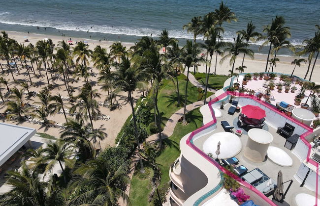 Ocean Front Penthouse Pool Sleeps 8 People - Foto 51