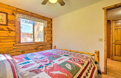 Pet-Friendly Warrens Cabin with Fire Pit! - Foto 14
