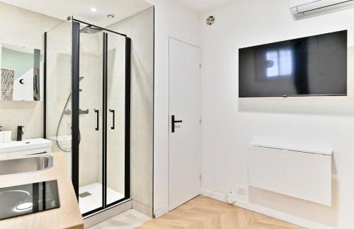 Small air-conditioned studio - Pereire - Foto 12