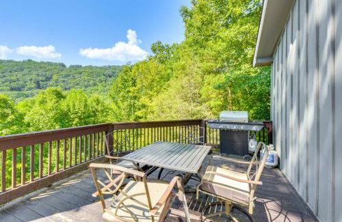 Mountain Cabin with Covered Decks and Fire Pit! - Foto 32