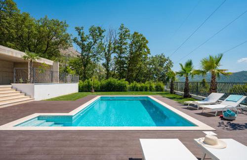 Villa Florinda with Pool and Prime Location near Split - Photo 20