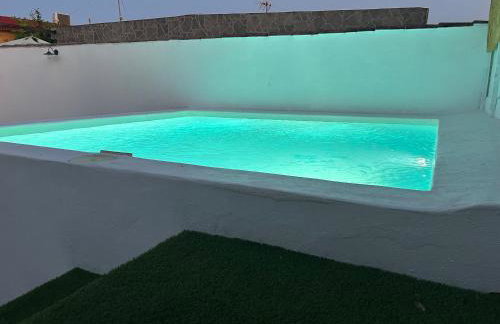 Preciosa Casa con Jardin y Piscina Privada en el Puerto de santaMaria - Photo 8