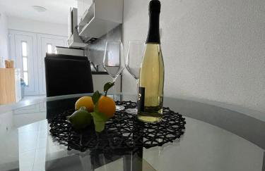 Apartment Tina, Modern, Private SeaView Outdoor Terrace, BBQ, close to beach, 2 bedrooms - Photo 15