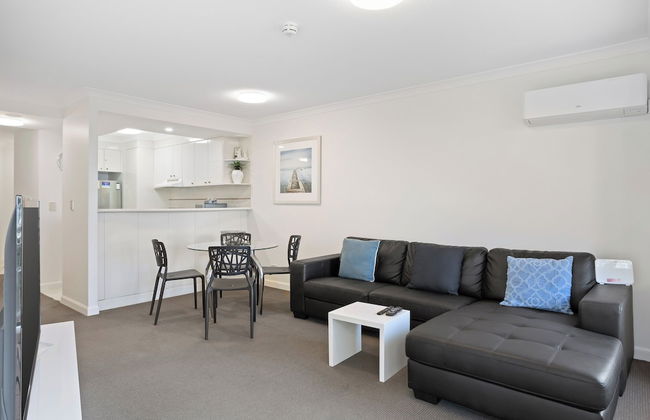 ULTIQA Burleigh Mediterranean Resort - Foto 80