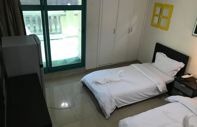 Marina Crown Tower - Photo 11