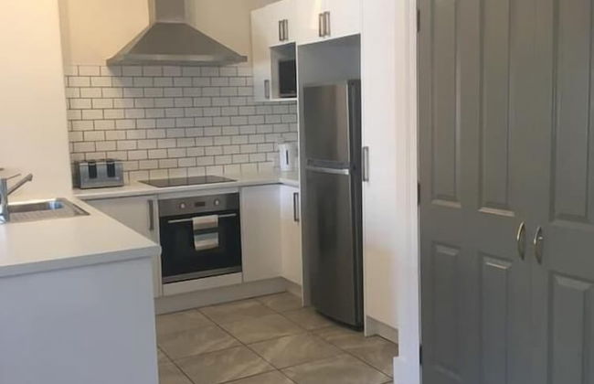 U Suites on Manners - Photo 28