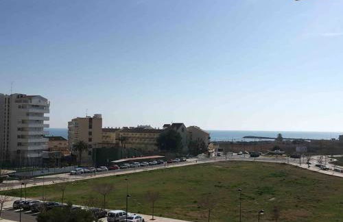 Piso acogedor con vistas al mar - Foto 13