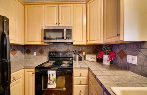 4 Mi to Downtown! Cozy Bungalow in San Antonio - Foto 11