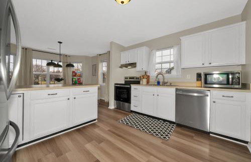 Luxurious Grand Park Family Home with Game Room and XBox - Foto 16