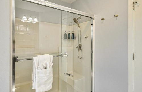 7 Mi to Dwtn Portland - Home with Patio! - Foto 17