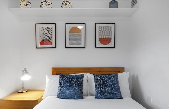 King's Cross Penthouse by MoreThanStays - Foto 3