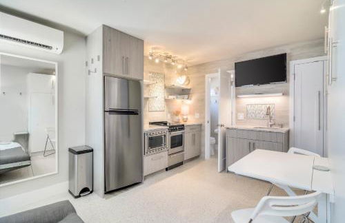 Boutique Vacation Rental Complex at Beach - Foto 24