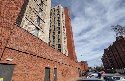 Penthouse-Like Apartment with City & Waterfront Views in Old Trafford with 500Mbps Internet and Netflix - Foto 25