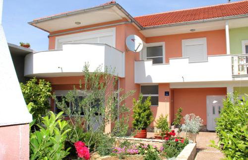 Apartment Bura - Photo 1