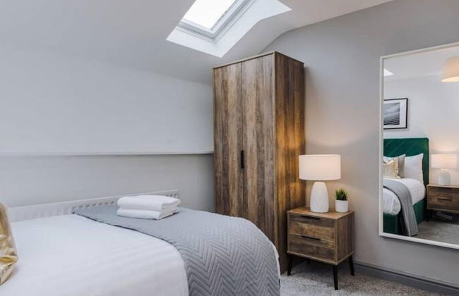 Host Apartments The Roscoe Coach House - Foto 41