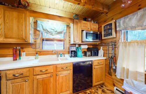 Lake Bomoseen Log Cabin - Foto 9