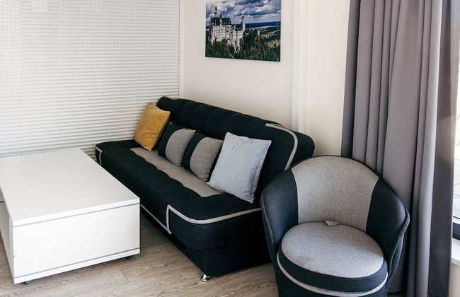 Cozy Apartment with Big Terrace - Karlín - Foto 5