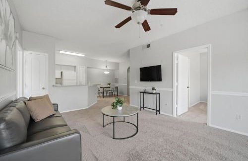 2BR with Resort-Style Amenities - Foto 1