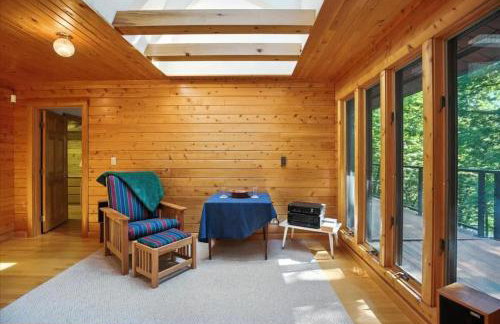 Lakefront Log Home on Huge Lake in Private Cove - Foto 54