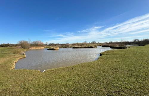 32 Cherry-Lodge-Tranquil-Hot Tub-Fishing Lake-7m to beach - Foto 27