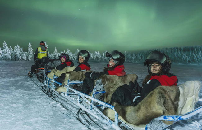 Paseo en trineo bajo la aurora boreal - Foto 2
