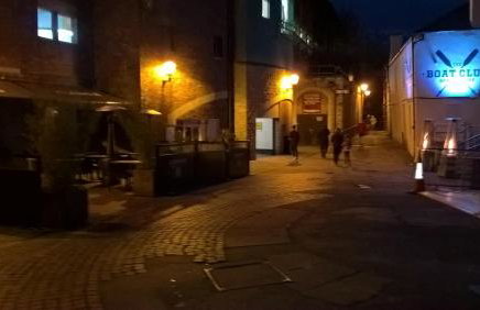 Apartment with Outside Patio and Car Space - Foto 23