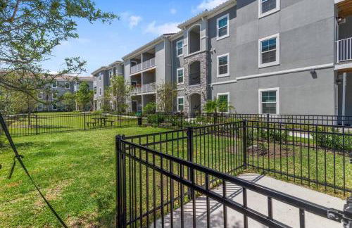 Elegant 3BR/2BA Condo Near Beaches & Attractions - Foto 3