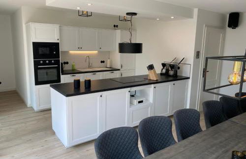 FH Magnolia fuer 12 Pers. mit Terrasse + Dachterasse - Foto 3