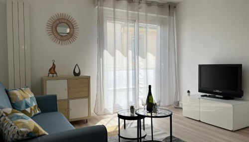 T2 Centre ville avec parking gratuit - Foto 2