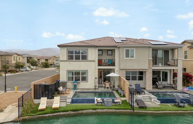 Sunburst by Avantstay Lakefront + Mountain Views - Foto 3