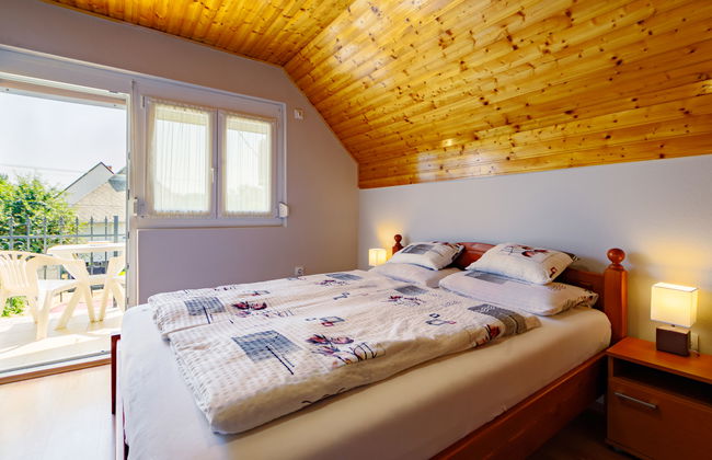 3 bedroom Apartment in Balatonszárszó with swimming pool and garden - Photo 6