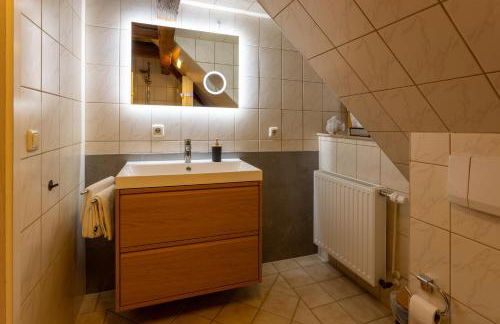 NEU - Dachsuite - Sauna - Terrasse - 4P - Frühstück buchbar - Foto 17