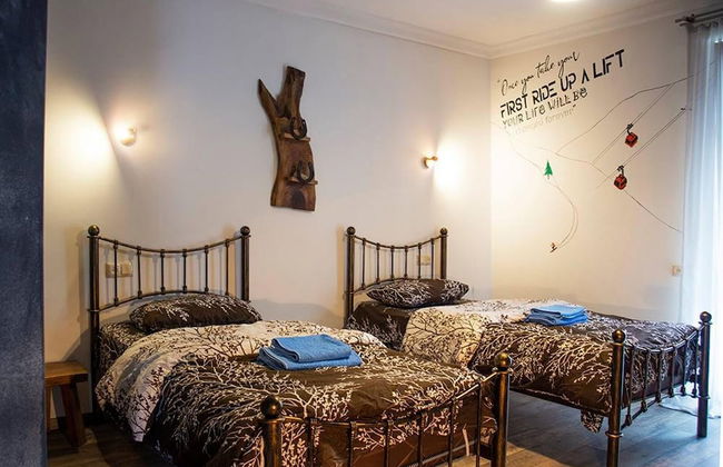 Korte Hotel Sleeps 14 With Courtyard - Foto 11