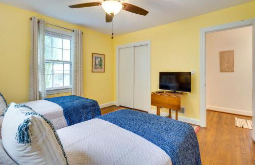 Hendersonville Haven with Fire Pit, Grill, Deck! - Foto 16